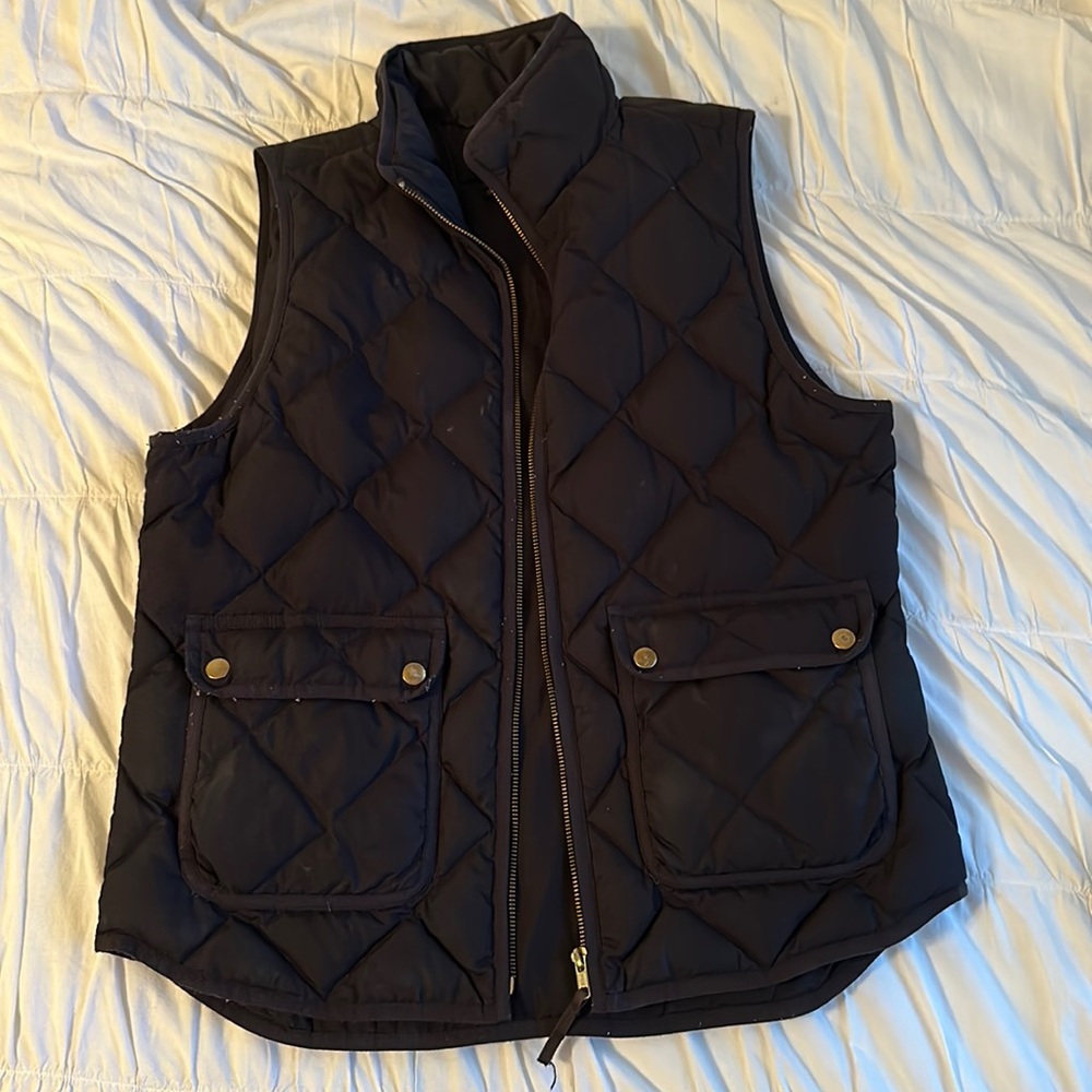J Crew Black Quilted Vest Size: Medium, Condition: Like new